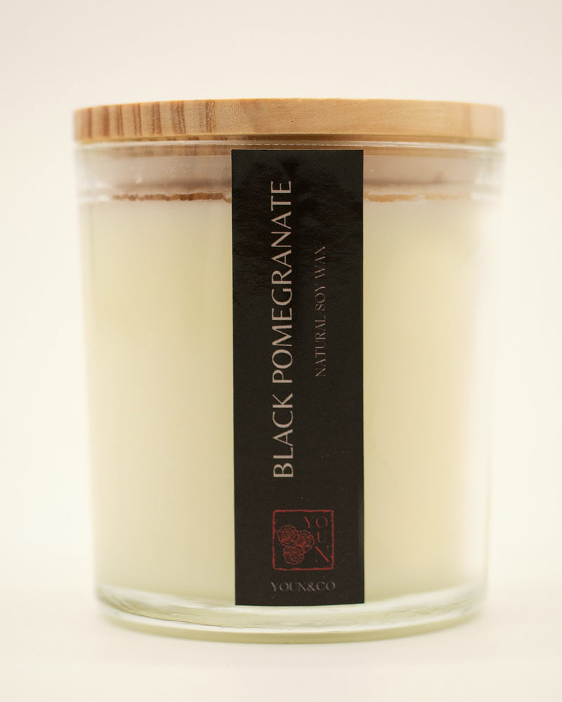 Black Pomegranate Candle